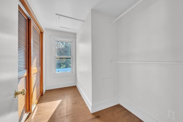 36 England Ave, Fitchburg, MA 01420