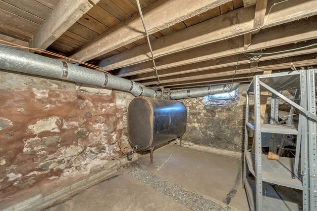 36 England Ave, Fitchburg, MA 01420