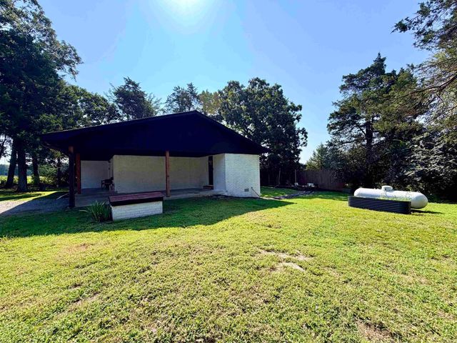 318 Blair Rd, Greenbrier, AR 72058