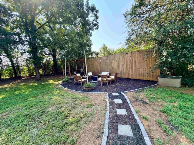 318 Blair Rd, Greenbrier, AR 72058