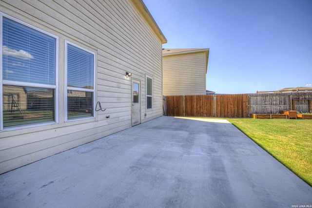 453 Nova Zembla, New Braunfels, TX 78130