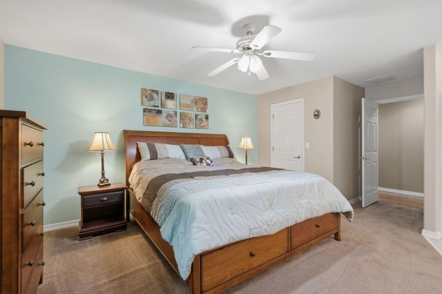 160 Starrville Lane, Reeds Spring, MO 65737