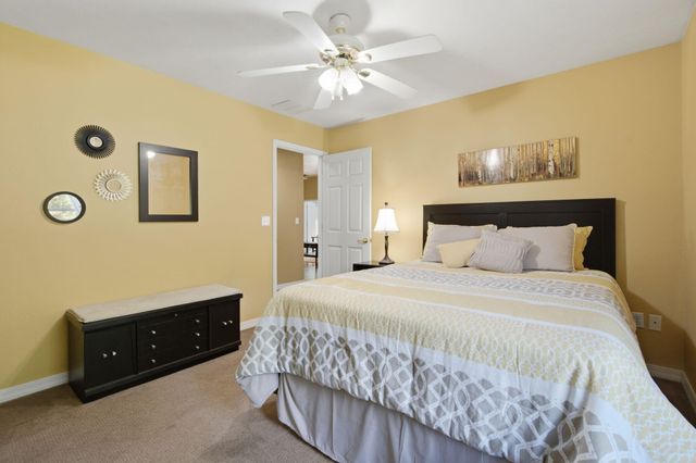 160 Starrville Lane, Reeds Spring, MO 65737