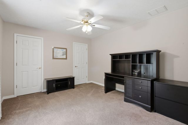 160 Starrville Lane, Reeds Spring, MO 65737