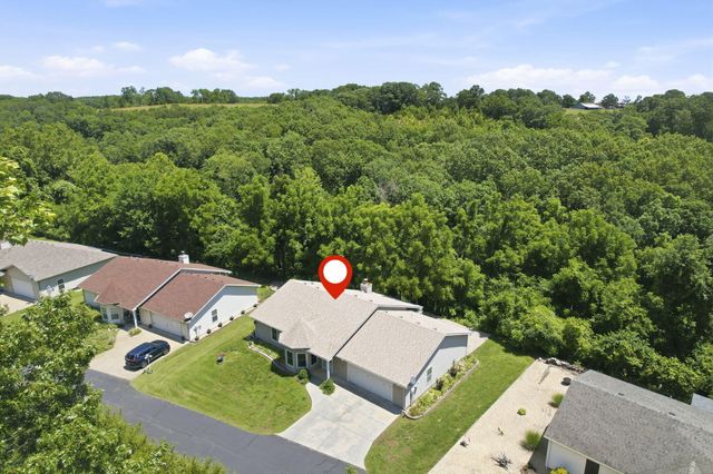 160 Starrville Lane, Reeds Spring, MO 65737