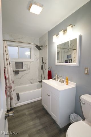 6158 Mark Road, Bedford Heights, OH 44146