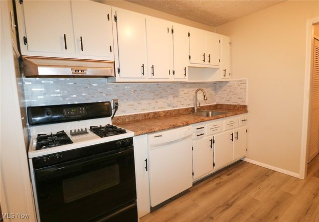 6158 Mark Road, Bedford Heights, OH 44146