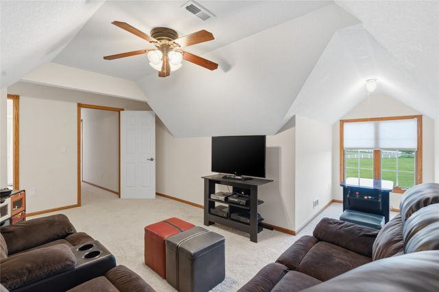 19600 W Avenue, Dallas Center, IA 50063