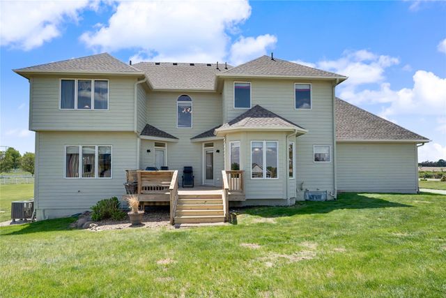 19600 W Avenue, Dallas Center, IA 50063