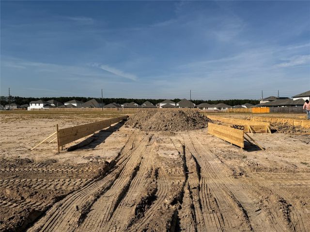 18522 Karlynn Street, New Caney, TX 77357