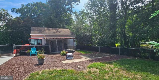 3 SEVILLE DR, Bridgeton, NJ 08302