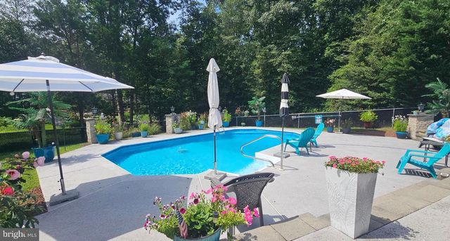 3 SEVILLE DR, Bridgeton, NJ 08302
