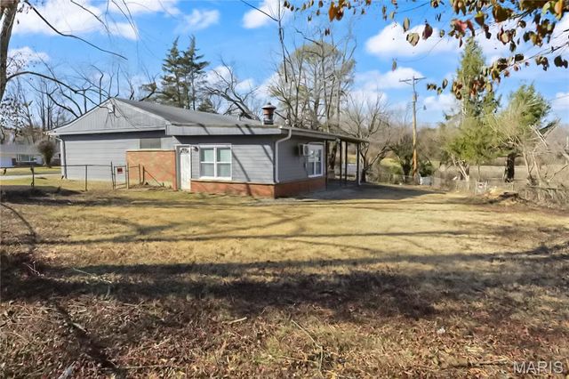 9950 Cambria Drive, Moline Acres, MO 63136