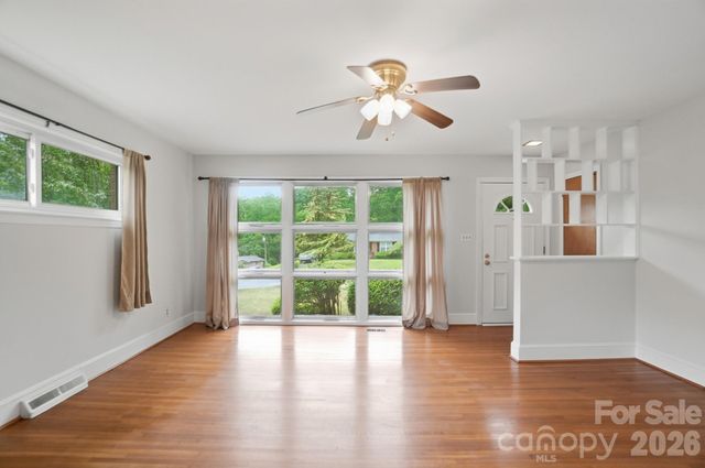 6239 Netherwood Drive, Charlotte, NC 28210