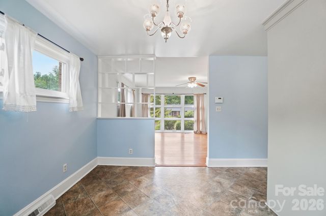 6239 Netherwood Drive, Charlotte, NC 28210