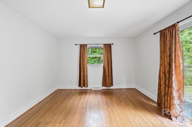 6239 Netherwood Drive, Charlotte, NC 28210