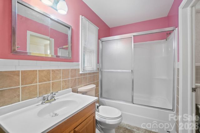 6239 Netherwood Drive, Charlotte, NC 28210