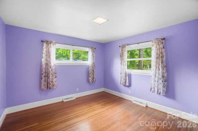 6239 Netherwood Drive, Charlotte, NC 28210