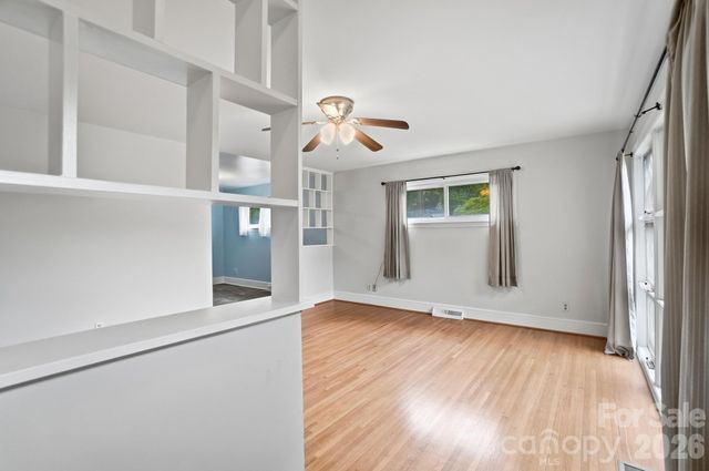 6239 Netherwood Drive, Charlotte, NC 28210
