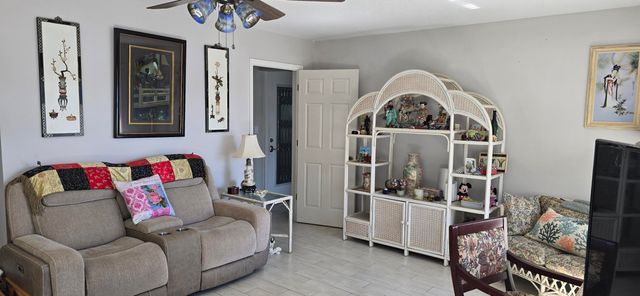 8862 Estate Drive, West Palm Beach, FL 33411