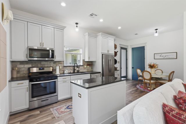 8778 Catamaran Way, Montgomery, TX 77316
