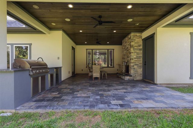 8778 Catamaran Way, Montgomery, TX 77316