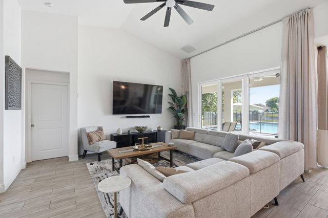 1174 SW Edinburgh Drive, Port St. Lucie, Port St Lucie, FL 34953