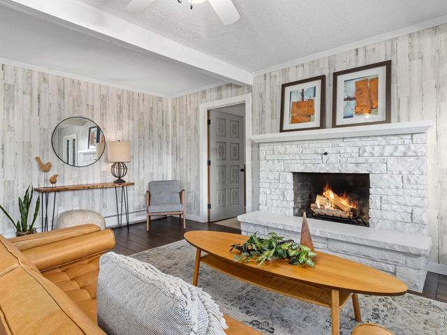 1352 Alpenglow Ln, Estes Park, CO 80517