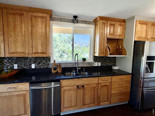 1352 Alpenglow Ln, Estes Park, CO 80517
