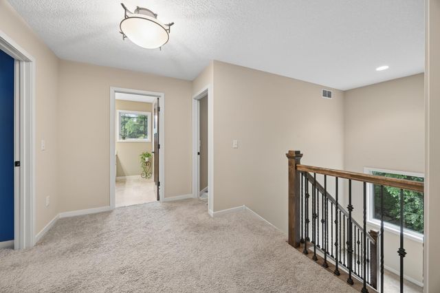 13538 Guadalcanal Street NE, Andover, MN 55304