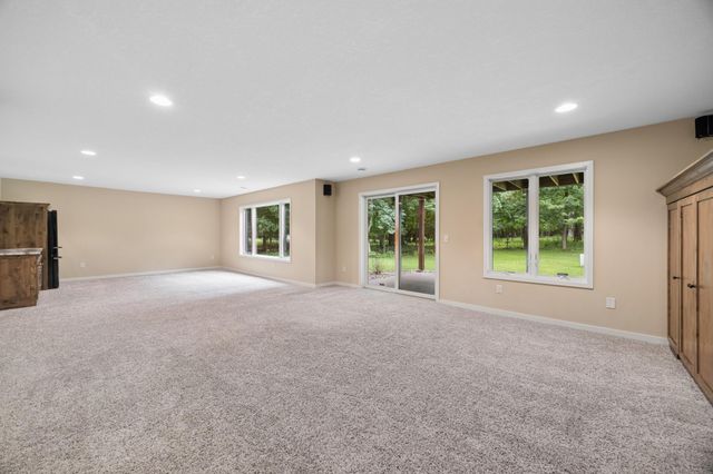 13538 Guadalcanal Street NE, Andover, MN 55304