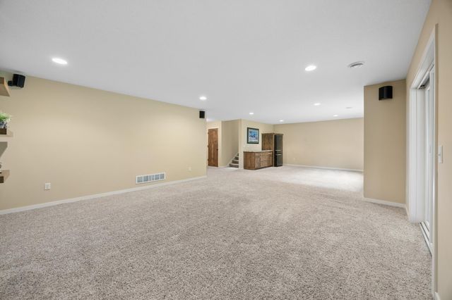 13538 Guadalcanal Street NE, Andover, MN 55304