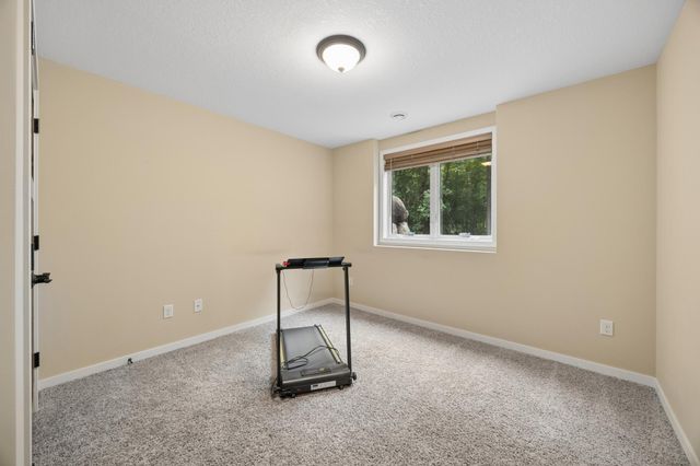 13538 Guadalcanal Street NE, Andover, MN 55304