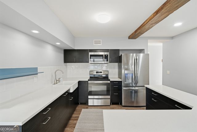 614 Palmetto Street, St. Simons, GA 31522