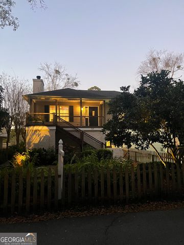 614 Palmetto Street, St. Simons, GA 31522