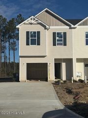 114 Crab Claw Spit Lane, Jacksonville, NC 28546