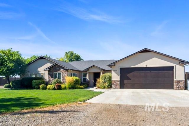 7236 Cherry Ln, Nampa, ID 83687