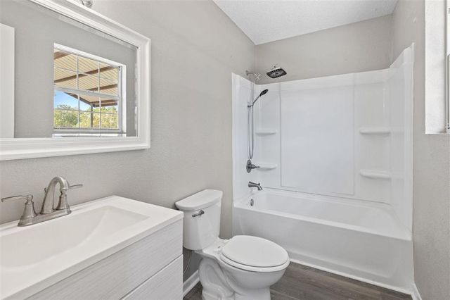 2476 St. Anthony Lane, Sulphur, LA 70663