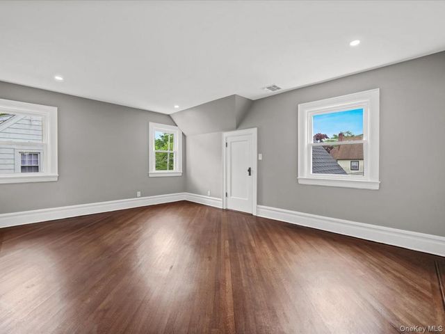 45 Edgewood Road, Rockville Centre, NY 11570