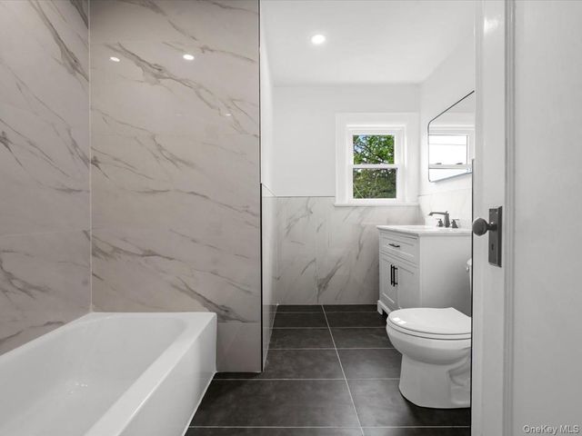 45 Edgewood Road, Rockville Centre, NY 11570