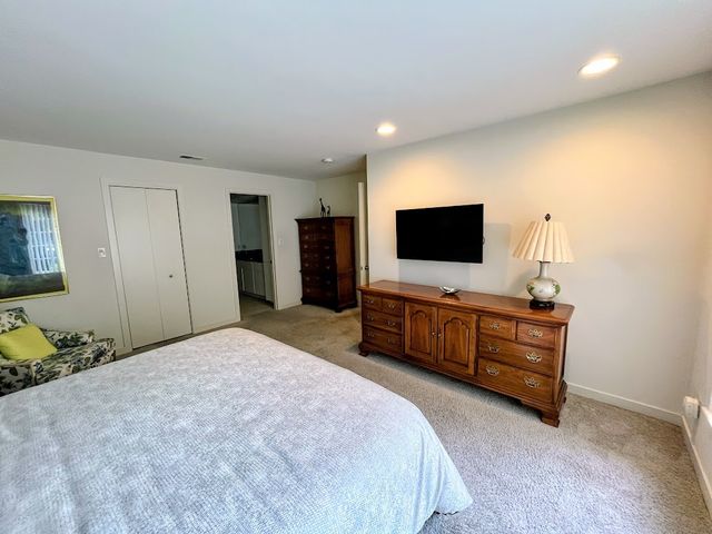 3439 VOLLMER Road 108, Flossmoor, IL 60422