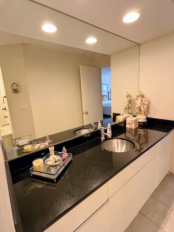 3439 VOLLMER Road 108, Flossmoor, IL 60422