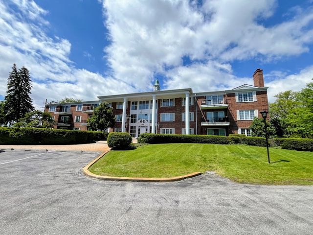3439 VOLLMER Road 108, Flossmoor, IL 60422