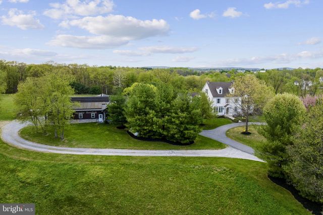 837 BALLSTOWN RD, Lititz, PA 17543