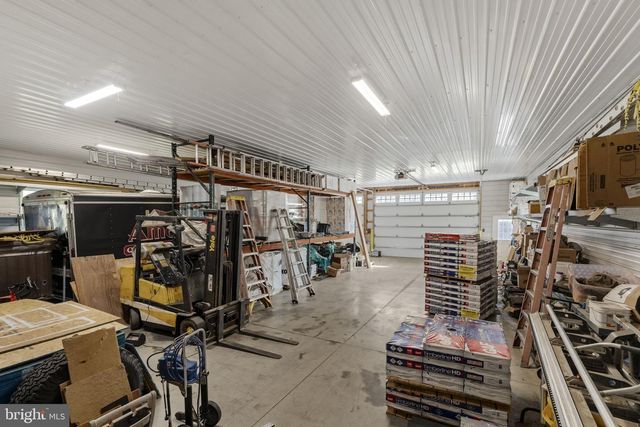 837 BALLSTOWN RD, Lititz, PA 17543