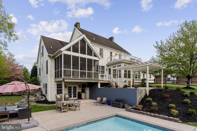 837 BALLSTOWN RD, Lititz, PA 17543