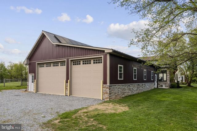 837 BALLSTOWN RD, Lititz, PA 17543