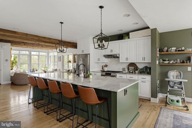 837 BALLSTOWN RD, Lititz, PA 17543