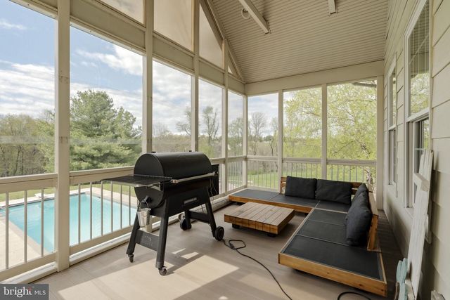 837 BALLSTOWN RD, Lititz, PA 17543