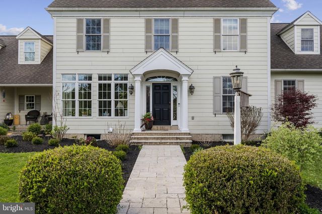 837 BALLSTOWN RD, Lititz, PA 17543